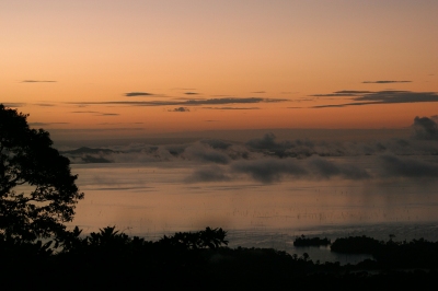 Sonnenuntergang in Suriname (Public Domain / Pixabay)  Public Domain 
Información sobre la licencia en 'Verificación de las fuentes de la imagen'